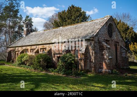 St Wilfred Chapel, un edificio storico del 17th° secolo di grado II, Brougham Hall, Penrith, Cumbria, Regno Unito Foto Stock