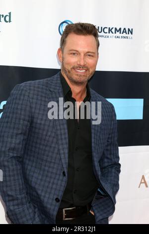 LOS ANGELES - MAGGIO 17: Eric Martsolf alla Dance and Dialogue 10th Anniversary Celebration presso i cortili di Greystone Mansion il 17 Maggio 2023 a Beverly Hills, CA Foto Stock