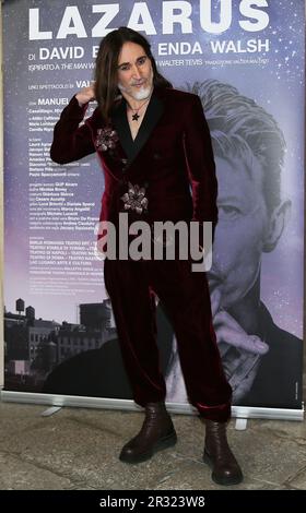 Milano, IT. 22nd maggio, 2023. Manuel Agnelli e Walter Malosti presentano la commedia Lazarus di David Bowie ed Elda Walsh al piccolo Teatro di Milano Credit: Independent Photo Agency/Alamy Live News Foto Stock