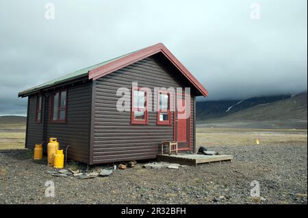 Lungo la più famosa strada delle Highland Sprengisandur attraverso le Highlands dell'Islanda. Una cenere deserta e deserto vulcanico. Uno dei Foto Stock