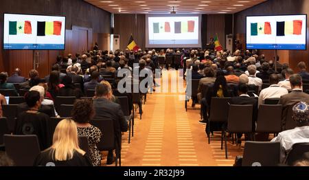 Immagine ripresa durante la sessione di apertura del primo giorno di una missione economica nella repubblica del Senegal, a Dakar, in Senegal, lunedì 22 maggio 2023. BELGA FOTO BENOIT DOPPAGNE Foto Stock