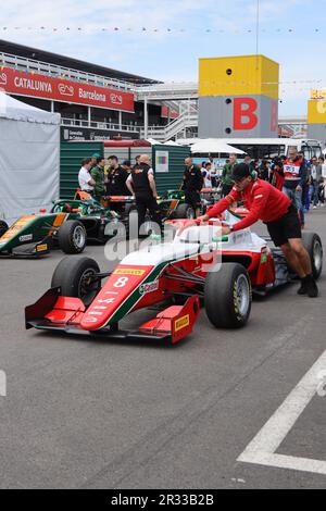 L'auto di Rafael Camara alla Formula Regional European Championship by Alpine 2023 gara sul circuito della Catalogna a Barcellona, Spagna 21/5/2023 Foto Stock