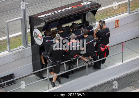 G4 Racing team pit wall al Formula Regional European Championship by Alpine 2023 gara al Circuit of Catalonia di Barcellona, Spagna 21/5/2023 Foto Stock