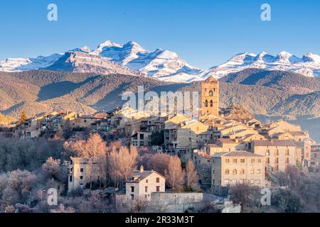 Ainsa Huesca, Spagna Foto Stock