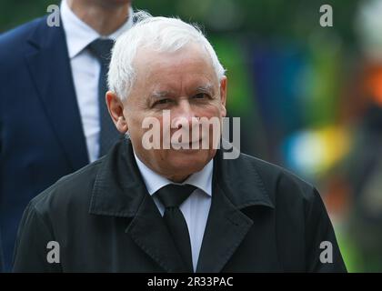 Jaroslaw Kaczynski, Presidente del Partito diritto e Giustizia (PIS), in occasione del 50th° anniversario del sacerdozio di Marek Jedraszewski nella Cattedrale di Wawel a Cracovia, in Polonia, il 20 maggio 2023, a Cracovia, Polonia. Credit: ASWphoto/Alamy Live News Foto Stock