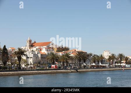 Vista su Avenida e sulla città vecchia, Lagos, Algarve, Portogallo Foto Stock