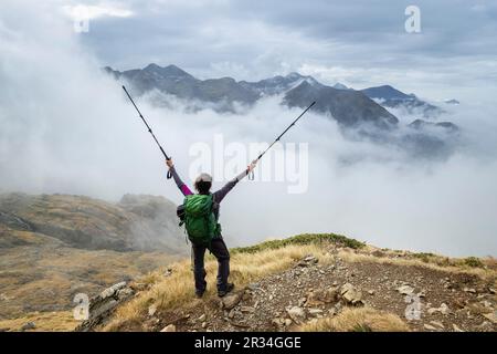 La valle de Valier -Riberot-, Parque Natural Regional de los Pirineos de Ariège, cordillera de los Pirineos, Francia. Foto Stock