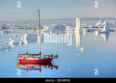 Barca a vela Yacht Cruising spedizione in Antartide Foto Stock