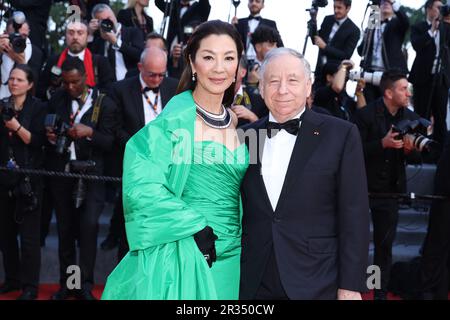 Cannes, Francia. 20th maggio, 2023. Michelle Yeoh, Jean Todt partecipa al tappeto rosso 'Firebrand (le Jeu De la Reine)' durante il 76th° festival annuale del cinema di Cannes al Palais des Festivals il 21 maggio 2023 a Cannes, Francia. DGP/imageSPACE Credit: Imagespace/Alamy Live News Foto Stock