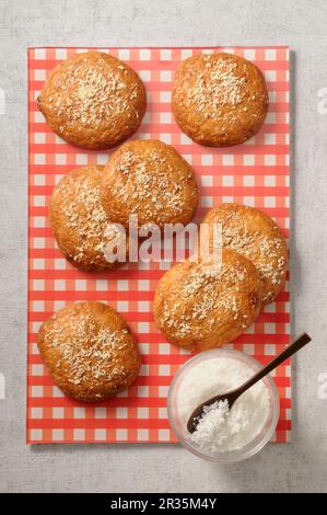 Biscotti di noci e cocco Foto Stock