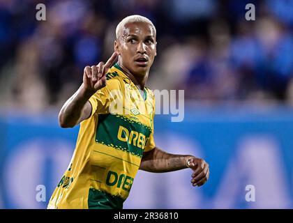 Sete Lagoas, Brasile. 22nd maggio, 2023. Deyverson di Cuiaba, durante la partita tra Cruzeiro e Cuiaba, per la Serie A 2023 brasiliana, allo Stadio Arena do Jacare, a Sete Lagoas il 22 maggio. Foto: Gledston Tavares/DiaEsportivo/Alamy Live News Credit: DiaEsportivo/Alamy Live News Foto Stock