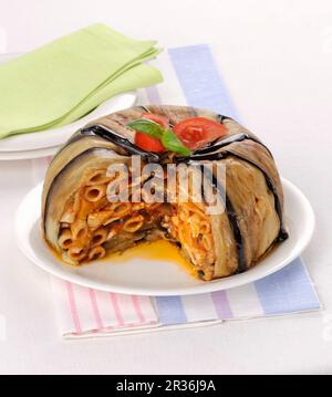 Torta di pastello con melanzane Foto Stock