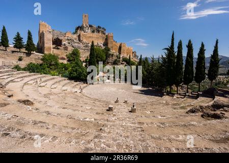 Castello di la Iruela, di origine Almohad, costruito su fondamenta pre-berbere, la Iruela, valle di Guadalquivir, sierras parco naturale di Cazorla, Segura e Las Villas, Jaen, Andalusia, Spagna. Foto Stock