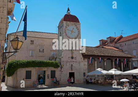 Campanile e Loggia, Città Vecchia, Trogir, Spalato-Dalmazia, Croazia, TRAU, Torre dell'Orologio, loggia cittadina Foto Stock