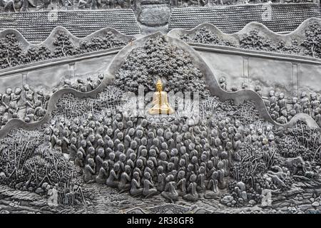 L'unico e bellissimo Tempio d'Argento di Chiang mai, Thailandia, conosciuto anche come Wat Sri Suphan Foto Stock