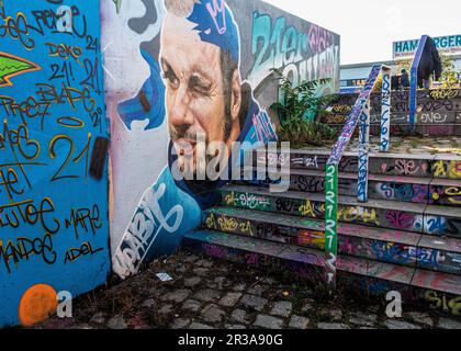 21er Galleria Street Art Wall a Moabiter Stadtgarten, Moabit City Garden, Siemensstrasse, Moabit, Mitte, Berlino Foto Stock