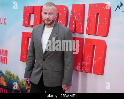 Jonathan Koensgen arriva alla prima FUBAR di Netflix di Los Angeles che si tiene al Grove di Los Angeles, CA lunedì 22 maggio 2023. (Foto di Sthanlee B. Mirador/Sipa USA) Foto Stock