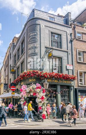 La Taverna Fogg's a St Martin's Lane, Londra. Foto Stock