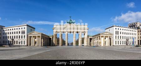 Berlino porta di Brandeburgo Panorama in Germania Foto Stock