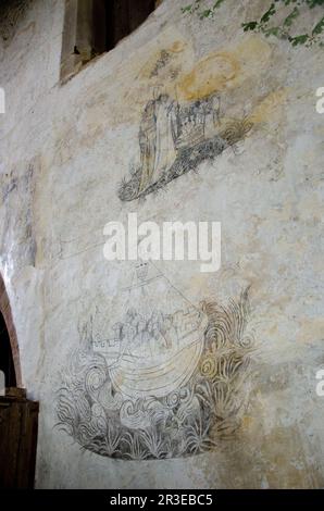 Pitture murali, seccoes di affresco, in Haddon Hall Chapel, Bakewell, Peak District, Derbyshire, Regno Unito Foto Stock