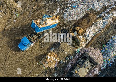 Vista aerea di discarica rifiuti municipali impianto di rifiuti, Pennsylvania, Stati Uniti Foto Stock