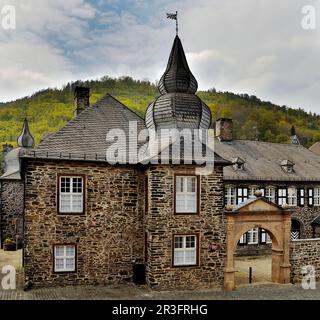 Castello di Holtzbrinck, Altena, Sauerland, Renania settentrionale-Vestfalia, Germania, Europa Foto Stock