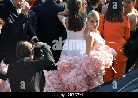 Cannes, Francia. 23rd maggio, 2023. Asteroide City Red Carpet - il 76th° Festival annuale di Cannes CANNES CANNES, FRANCIA, il 23 maggio 2023. (Foto di Lionel Urman/Sipa USA) Credit: Sipa USA/Alamy Live News Foto Stock