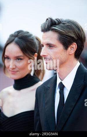 Cannes, Francia. 23rd maggio, 2023. Anais Demoustier e Raphael Personnaz hanno partecipato all'asteroide City Premiere nell'ambito del Festival del Cinema di Cannes del 76th a Cannes, in Francia, il 23 maggio 2023. Foto di Aurore Marechal/ABACAPRESS.COM Credit: Abaca Press/Alamy Live News Foto Stock