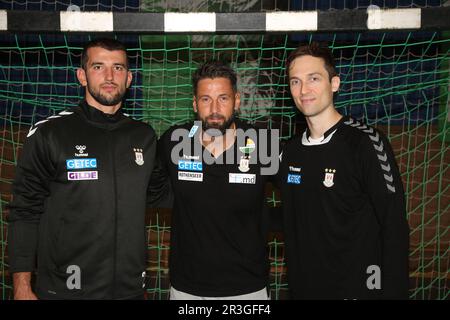 Allenatore capo Bennet Wiegert nuove firme Lucas Meister e Nikola Portner SC Magdeburg stagione 2022-23 Foto Stock