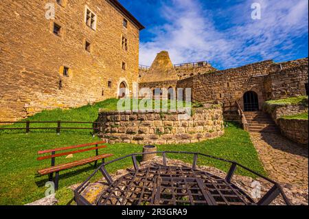 Il cortile del castello ormeggiato di Kapellendorf, Kapellendorf, Turingia, Germania Foto Stock