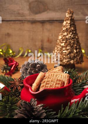 Tempo di Natale, biscotti Spekulatius fatti in casa, tempo di Avvento, cottura di Natale, cibo di stagione Foto Stock