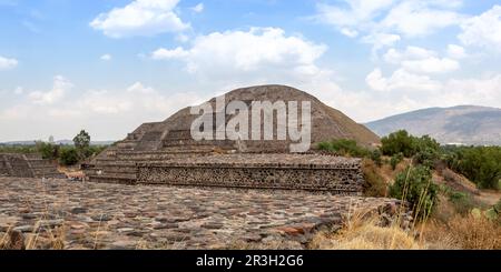 Pyramide de la Luna Mondpiramide Pyramide von Teotihuacan Panorama in Mexiko Foto Stock