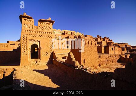 Kasbah de Ait Benhaddou (XVI secolo). Montagne dell'Atlante. Marocco. Maghreb. Africa. Foto Stock