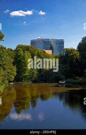 E.ON se sede centrale a Essen, nella zona della Ruhr, nella Renania settentrionale-Vestfalia, in Germania, in Europa Foto Stock