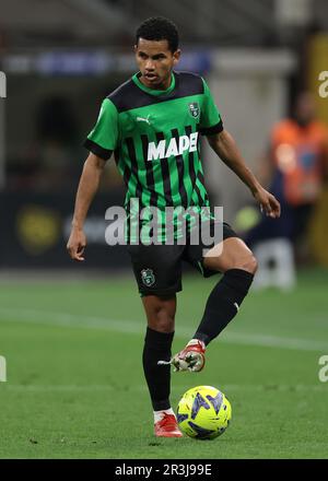 Milano, Italia, 13th maggio 2023. Rogerio di US Sassuolo durante la Serie A match a Giuseppe Meazza, Milano. L'immagine di credito dovrebbe essere: Jonathan Moskrop / Sportimage Foto Stock