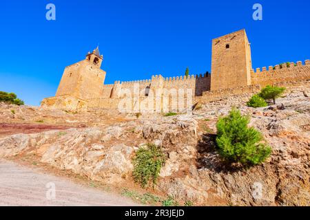 Alcazaba di Antequera. L'Alcazaba di Antequera è una fortezza moresca situata nella città di Antequera, nella provincia di Malaga, nella comunità andalusa di SPAI Foto Stock