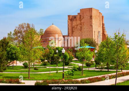 Dorus Saodat o Mausoleo Jahangir nell'antica città di Shahrisabz in Uzbekistan Foto Stock