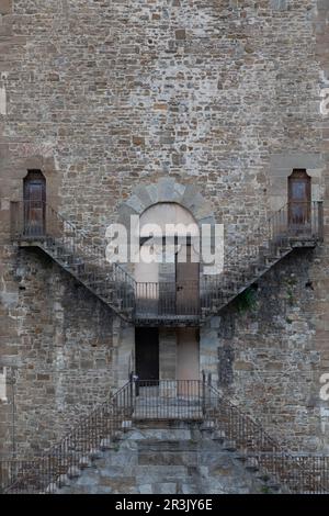 Dettagli esterno di un antico edificio a Firenze, in stile architettonico Escher. Foto Stock