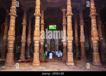 Adhai DIN Ka Jhonpra è una delle più antiche moschee in India, situato nella città di Ajmer nel Rajasthan Foto Stock