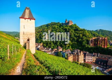 Vigneto ant torre in Bacharach. Bacharach è un piccolo paese della valle del Reno nella Renania-Palatinato, Germania. Foto Stock