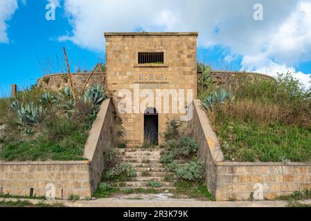 L'antico acquedotto di Gibellina Vecchia Foto Stock