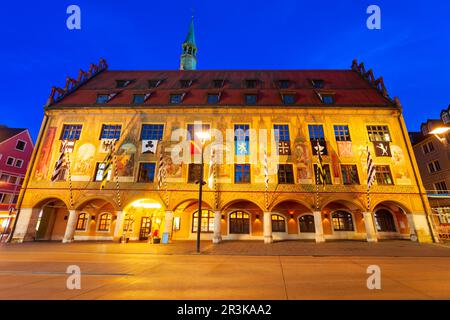 Ulmer Rathaus o Municipio di Ulm si trova nel centro storico di Ulm, in Germania Foto Stock