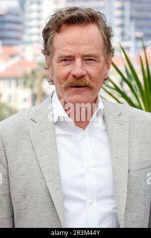 Bryan Cranston beim Photocall zum Kinofilm 'Asteroid City' auf dem Festival de Cannes 2023 / 76. Internationale Filmfestspiele von Cannes am Palais des Festivals. Cannes, 24.05.2023 Foto Stock