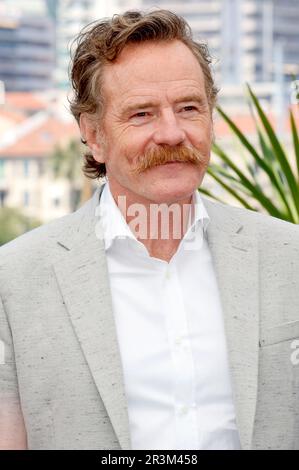 Bryan Cranston beim Photocall zum Kinofilm 'Asteroid City' auf dem Festival de Cannes 2023 / 76. Internationale Filmfestspiele von Cannes am Palais des Festivals. Cannes, 24.05.2023 Foto Stock