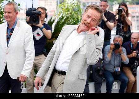 Bryan Cranston beim Photocall zum Kinofilm 'Asteroid City' auf dem Festival de Cannes 2023 / 76. Internationale Filmfestspiele von Cannes am Palais des Festivals. Cannes, 24.05.2023 Foto Stock