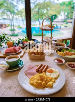 Colazione di lusso occidentale in hotel Foto Stock
