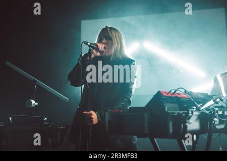 Tilburg, Paesi Bassi. 22nd, aprile 2023. Il musicista e compositore francese Sierra si esibisce in un concerto dal vivo durante il festival di musica olandese Roadburn Festival 2023 a Tilburg. (Photo credit: Gonzales Photo - Peter Troest). Foto Stock