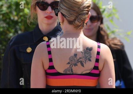 Cannes, Francia. 24th maggio, 2023. Scarlett Johansson - Asteroid City photocall, - il 76th° Festival annuale di Cannes CANNES CANNES CANNES, FRANCIA il 24 maggio 2023. (Foto di Lionel Urman/Sipa USA) Credit: Sipa USA/Alamy Live News Foto Stock