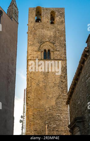 Re Federico torre della chiesa principale Maria Santissima Assunta di Erice in Sicilia Foto Stock