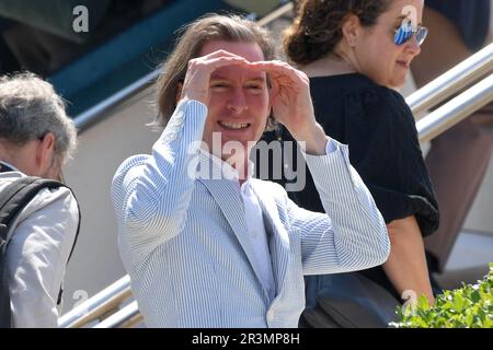 Cannes, Francia. 24th maggio, 2023. Direttore Wes Anderson - Asteroid City photocall, - il 76th° Festival annuale di Cannes CANNES CANNES CANNES, FRANCIA, il 24 maggio 2023. (Foto di Lionel Urman/Sipa USA) Credit: Sipa USA/Alamy Live News Foto Stock